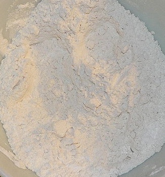 Sweet Shankarpale Shakkarpare maida plain flour 326x349