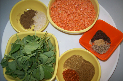 fenugreek methi dal ingredients 400x266