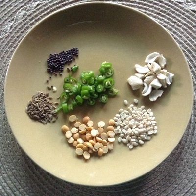 rava idli ingredients 400x400