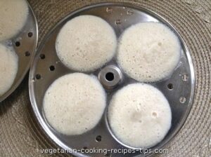 South Indian Idli recipe steamed idli 400x299