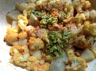 xspices to aloo gobi 335x250.jpg.pagespeed.ic.qqbjor6o9u