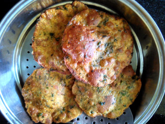 Methi poori recipe ready methi poori 333x250