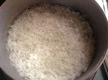 rice sevai in hot water 350x261