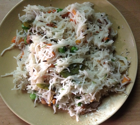 Akki shavige uppittu - Rice sevai upma - Rice Vermicelli