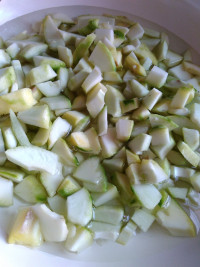 chopped green mango in water 200x267