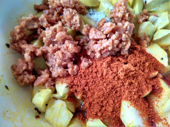 Mavinkayi gojju mango curry mango gojju jaggery salt spice powder 335x251