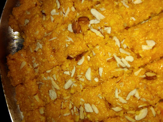 mango kalakand 250x333