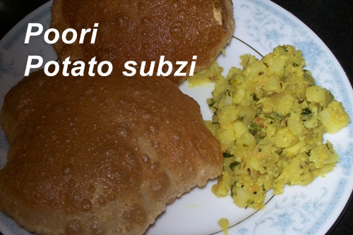 poori potato subzi 500x333