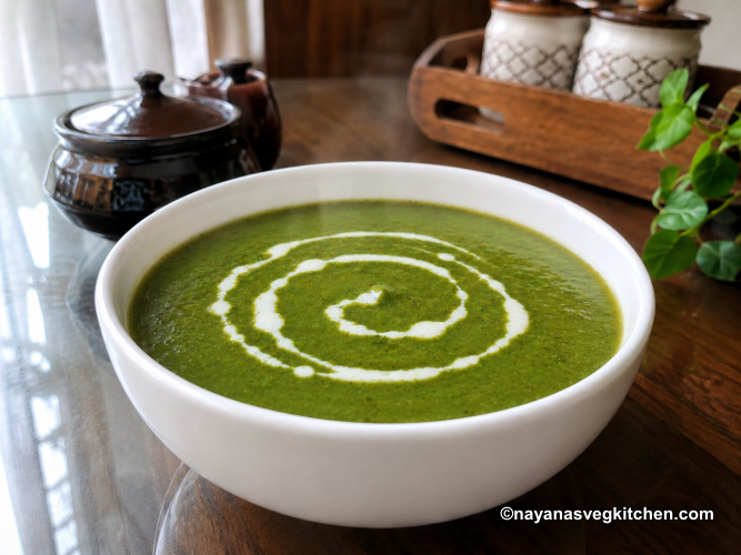 Palak soup Spinach Soup Recipe aloo palak potato spinach soup 667x500