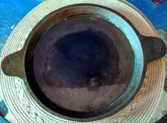 cast iron dosa tava 338x250