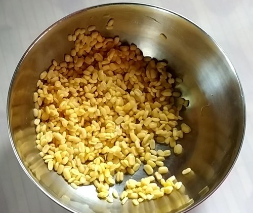 drained moong dal 500x420