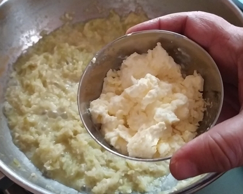 add cream doodhihalwa 501x400