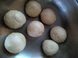 chiroti chirote dough balls 250x188